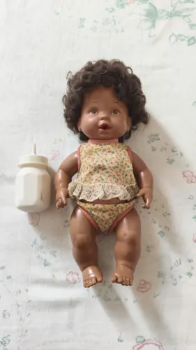 Boneca Nenê da Mamãe