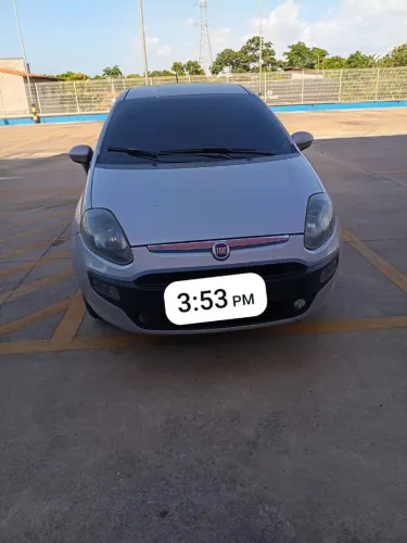 Fiat Punto Attractive 1.4 Fire Flex 8V 5P 2014