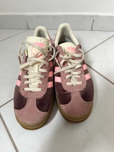Tênis adidas gazelle Bold 