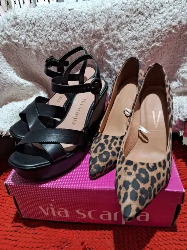 Sapato e Sandália semi novos