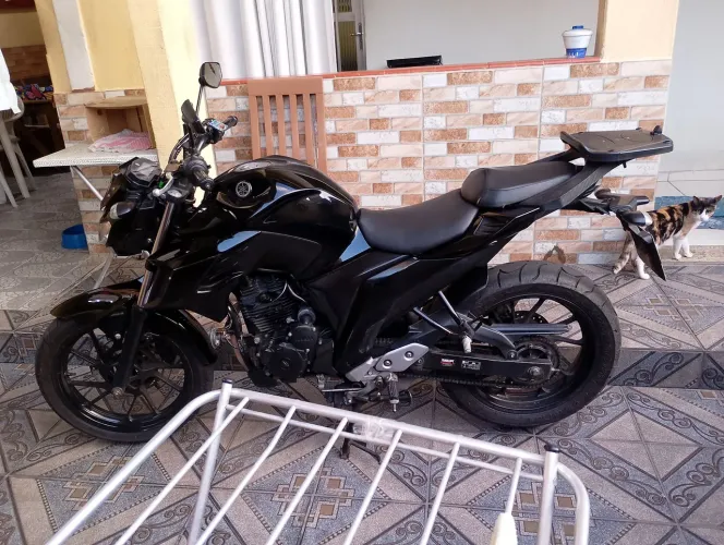 Fz25 2020