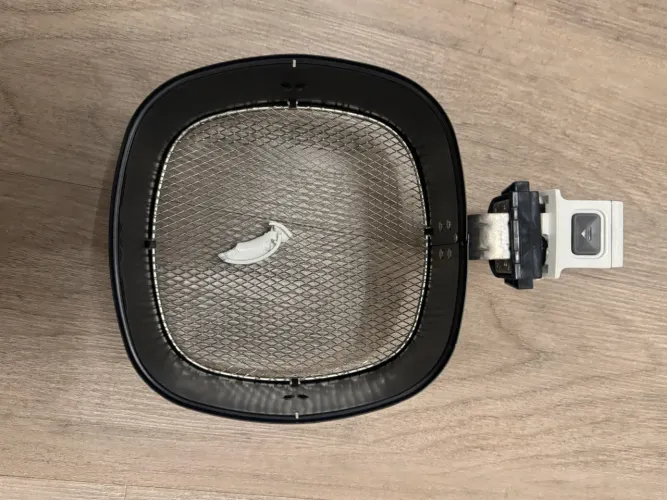 Cesta P/ Fritadeira Airfryer Philips Walita ( danificado)