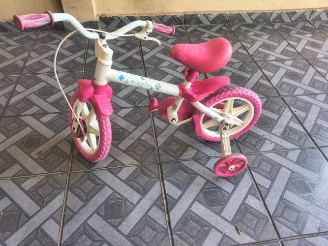 Bicicleta Caloi cecizinha rosa aro 12 