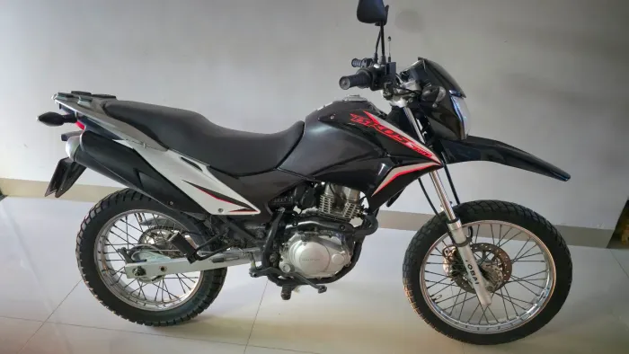Vendo bros 150/2013 ESD tudo pago