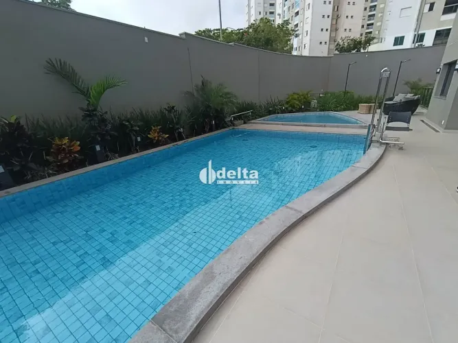 Apartamento com 1 suíte disponível para locação e venda no bairro Granja Marileusa em Uber
