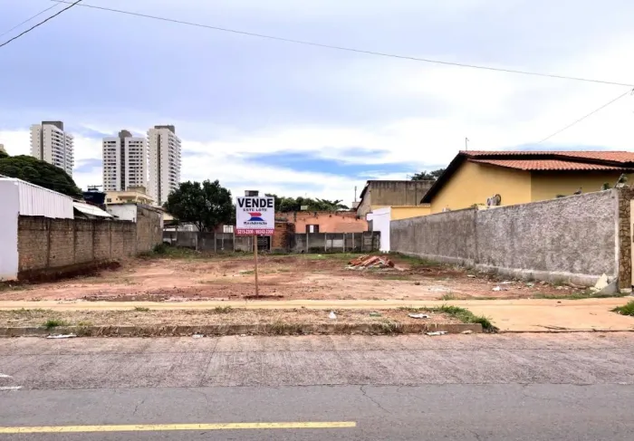 Vende-se Lote Comercial no Setor Sudoeste