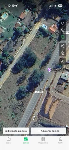 Vendo terreno, ótima localização, vai de uma rua a outra na margem do asfalto,