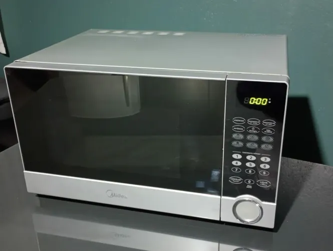 Microondas Midea 31 litros