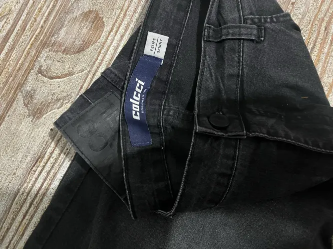Calça jeans masculina tamanho 50