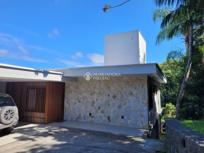 Casa 1 quarto(s), no bairro Pântano do Sul