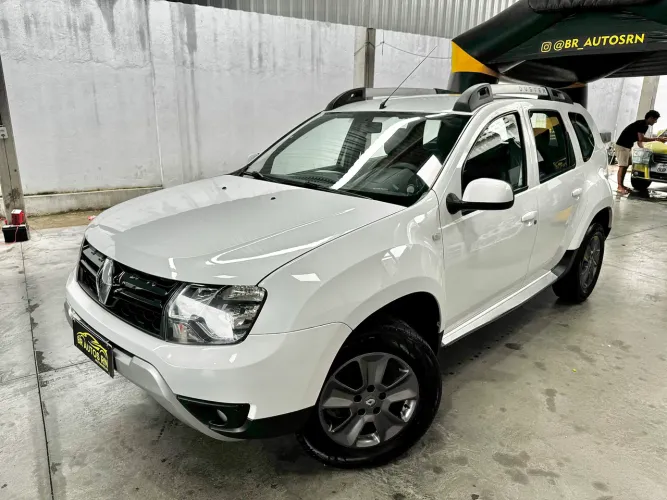 Renault Duster Dakar 4X4 2.0 Hi-flex 16V Mec. 2017