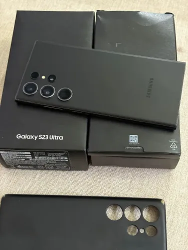 Samsung S23 Ultra - 512GB - impecável | Avalio trocas e aceito cartão
