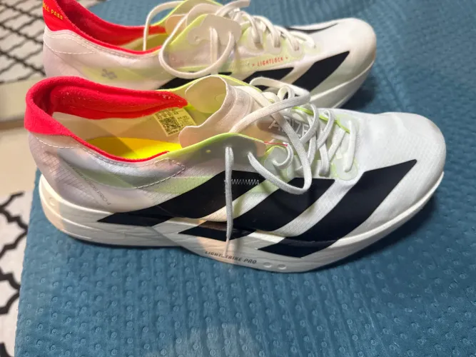 Tênis Adidas ADIZERO PRO 4