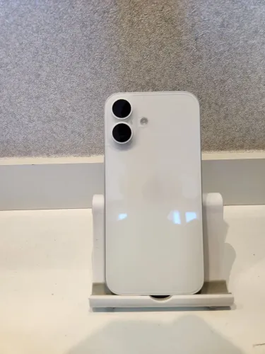 IPhone 16 256GB Branco + Cabo Original e Nota Fiscal 