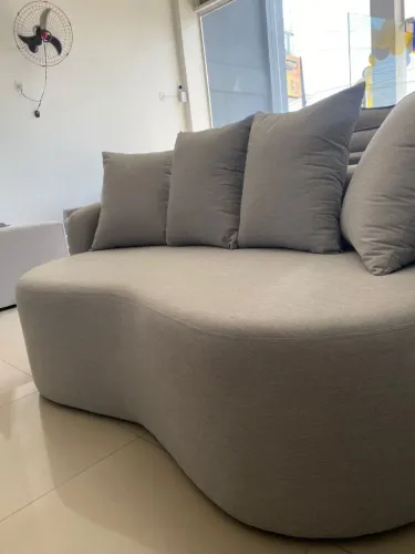 Sofá design moderno sofisticado 