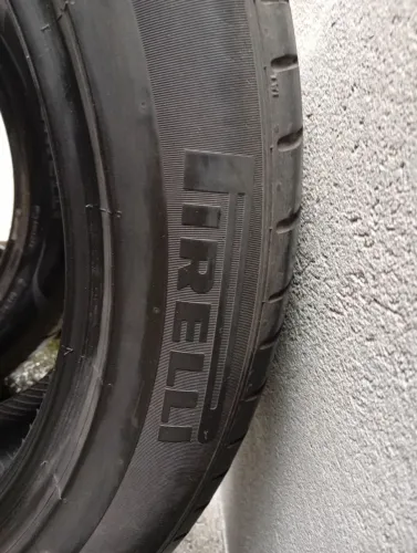 Pneu 235/50/20 Pirelli seminovo 