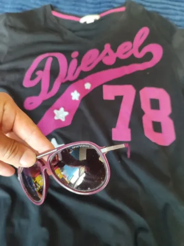 Kit Estilo Grife Púrpura Camiseta Diesel E óculos De Sol Empório Armani Autênticos !