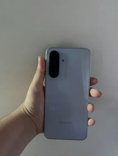 Samsung A36 violeta