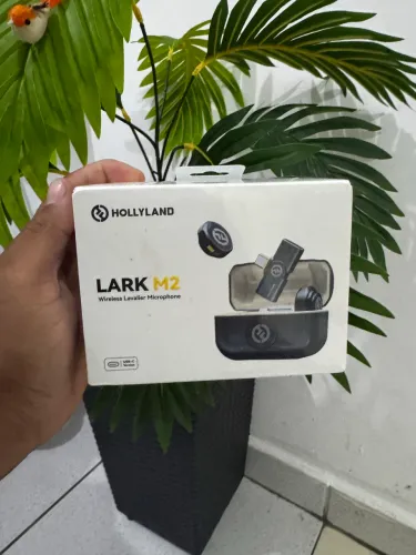 HOLLYLAND LARK M2 Wireless Lavalier Microphone