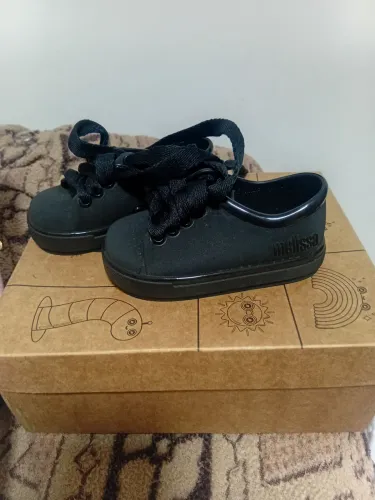 Mini tênis melissa