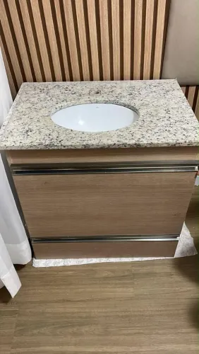 kit de Banheiro, Pia e Armário 