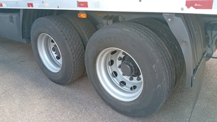 VOLVO VM 270 6x2 2p (diesel) (E5)