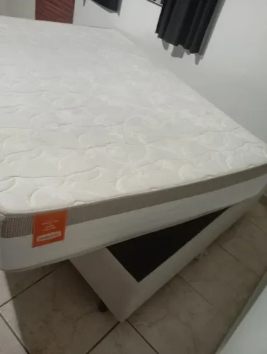 Colchão de Casal com Molas Ensacadas - Apenas Retirada no Local
