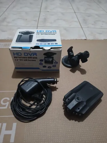 HD DVR Veicular Portátil com Tela 2,5"