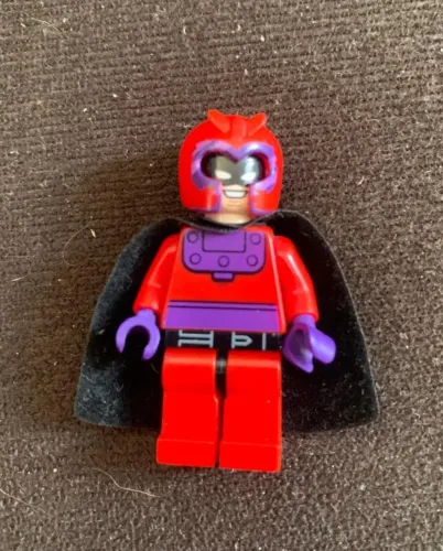 Minifigura Massacre / Magneto X-MEN RARO "Compatível com Lego"