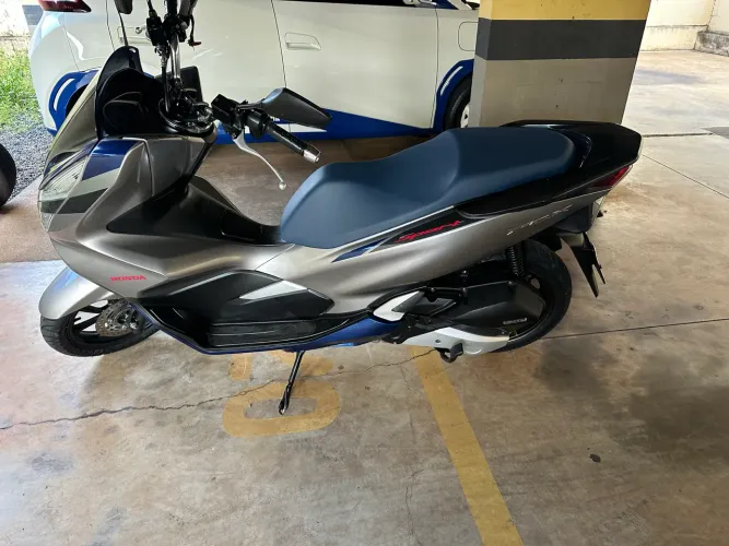 Vendo PCX Sport 2021 único dono
