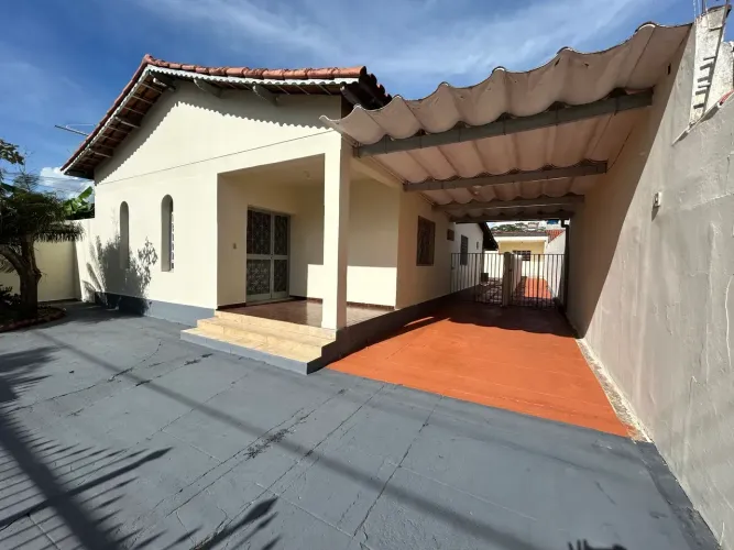 Casa Térrea + Apto no Santa Genoveva