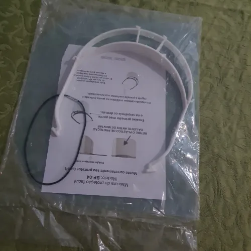 MÁSCARA FACIAL TRANSPARENTE PROTETORA 24 UNIDADES