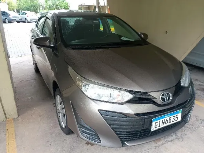 Toyota Yaris XL Live Sedan 1.5 Flex 16V 4P AUT 2021