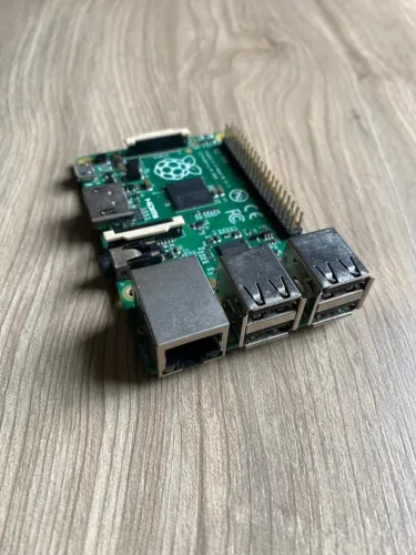 Raspberry Pi Model B+ V1