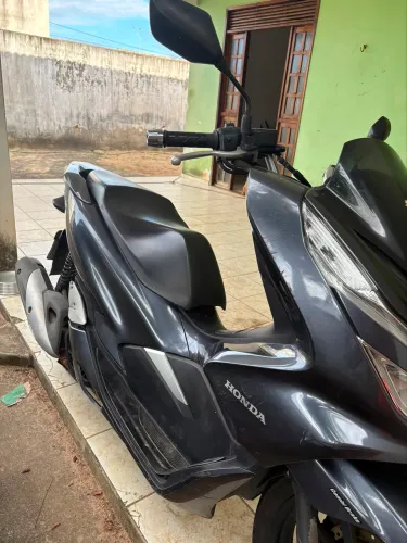PCX 2021 RODANDO PERFEITAMENTE COM DEFEITOS ESTÉTICOS