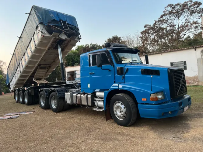 Caminhão volvo 360 caçamba