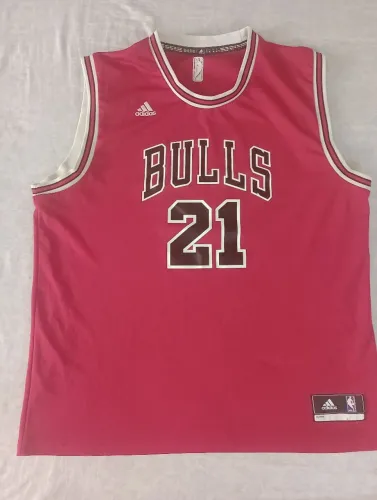 Camiseta Adidas Bulls 21
