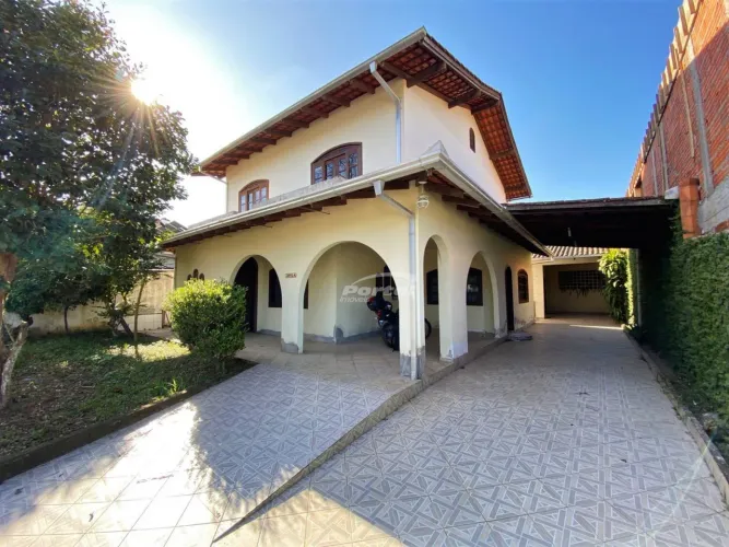 Casa comercial e residencial disponível para locação no bairro Bela Vista Gaspar/SC