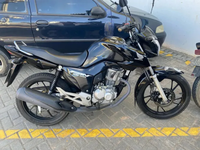 Moto de único dono, moto pra pessoas exigente.