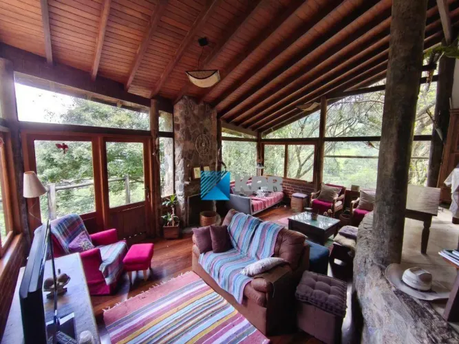 Sítio à venda, 46400m², Vila Santa Bárbara, São Francisco Xavier/SP