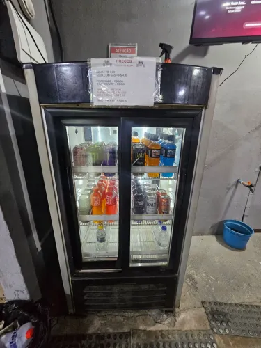 Geladeira bivolt 2 lados comercial