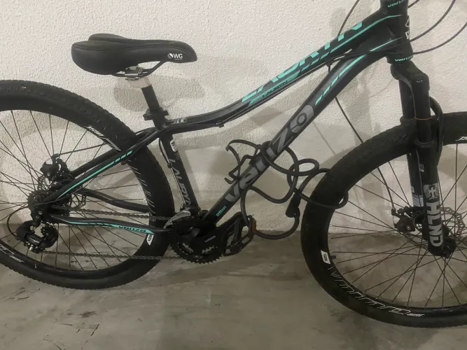 Bicicleta Venzo Auburn Aro 29 | Quadro S | Shimano | Freio a Disco | Excelente Estado