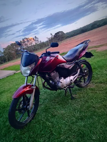 Titan 150