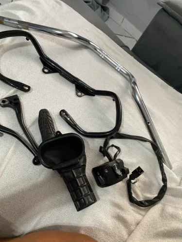Vendo peças moto fan 160