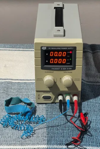 Fonte de Bancada AFR 3005T