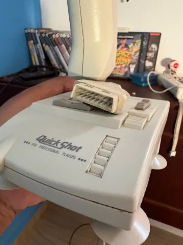 Joystick Retrô QuickShot Anos 80 90 Difícil de Achar Nesse Estado Todos Botões funcionando