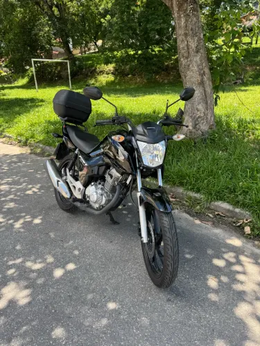 Vendo fan 2024 impecável