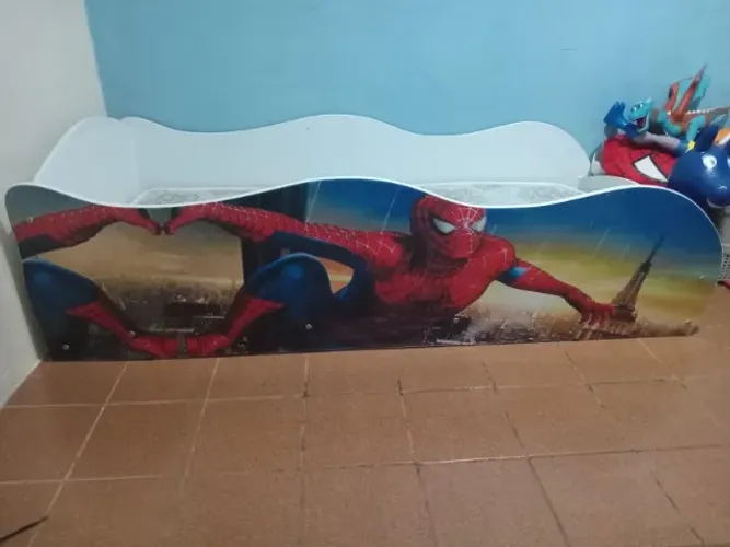 Cama infantil do homem aranha!