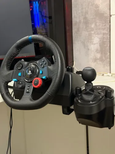 Volante Logitech G29 + Câmbio Driving Force