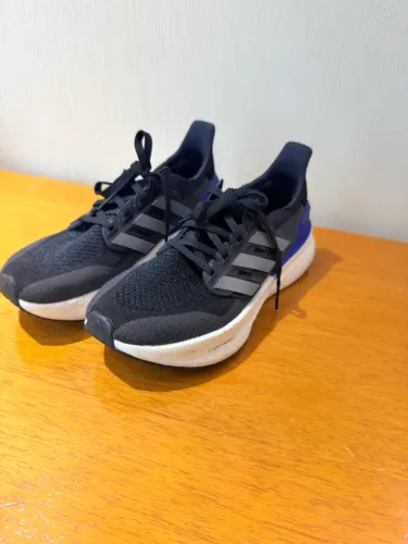 Adidas Ultraboost 5.0 preto 38